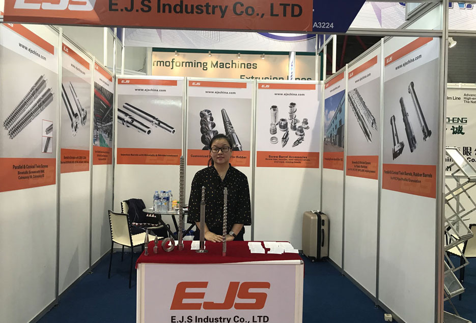 Plastics & Rubber Indonesia 2017 --- EJS era presente